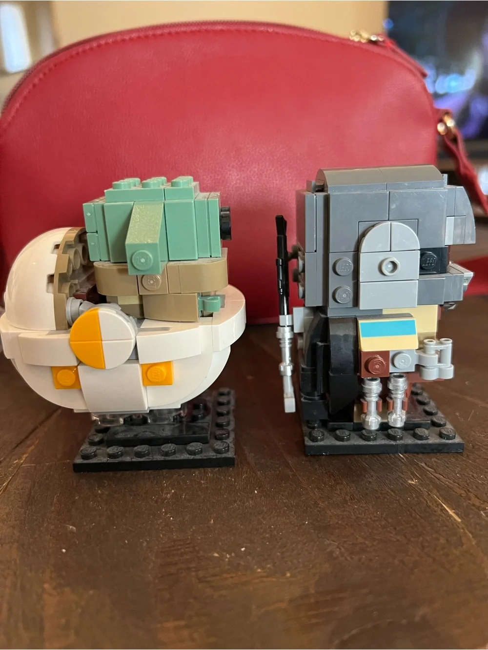 Lego Brickheads Mandalorian & The Child. Complete. No box put together